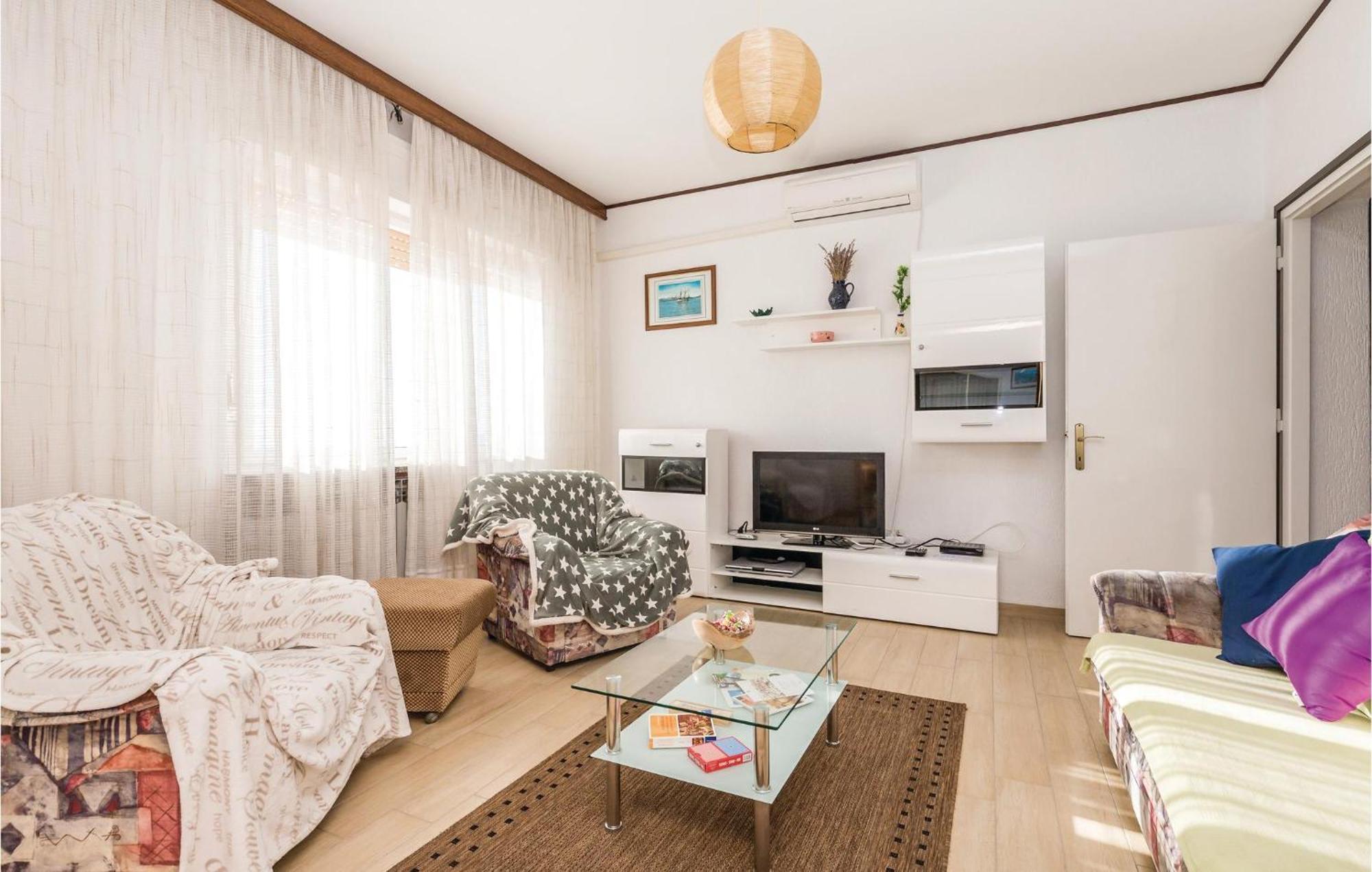 Nice Apartment In Lovran With Kitchen Esterno foto